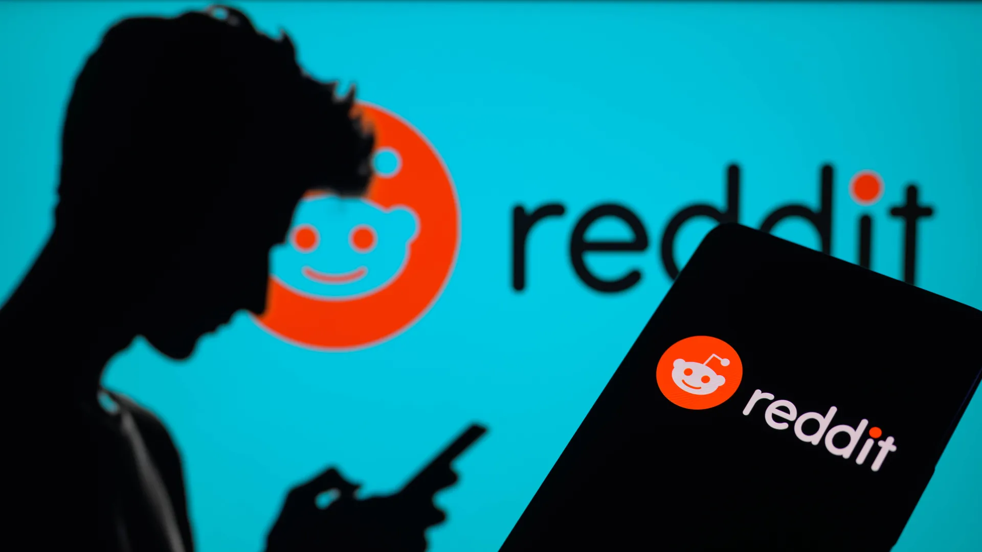 Reddit raises $748 million in its IPO, with stock to list Thursday