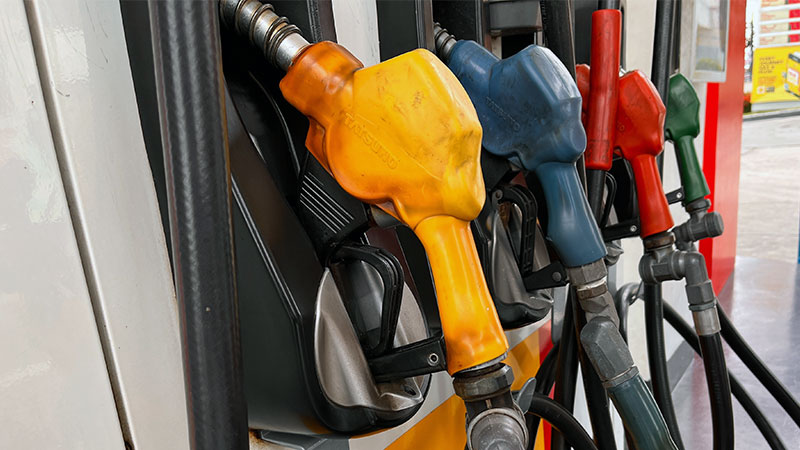 Price of diesel down 10¢, gasoline up 10¢